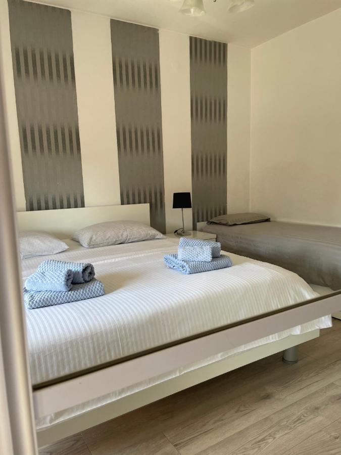 Apartmani Rasic Bibinje Zewnętrze zdjęcie