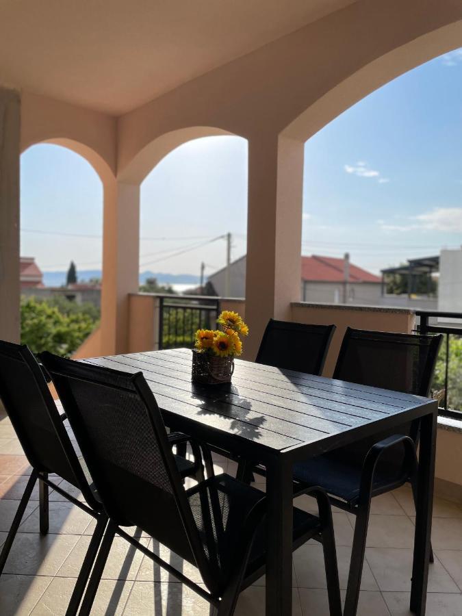 Apartmani Rasic Bibinje Zewnętrze zdjęcie